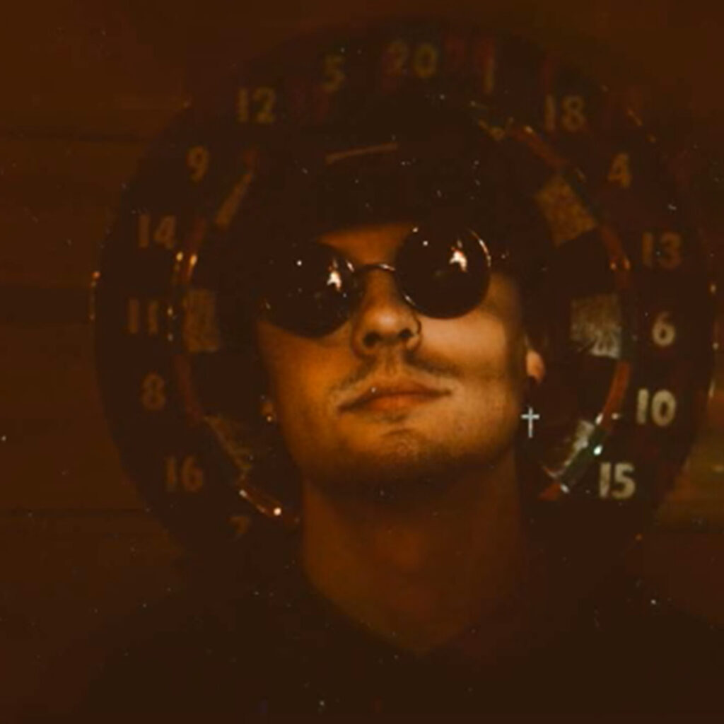 Mv artist image square